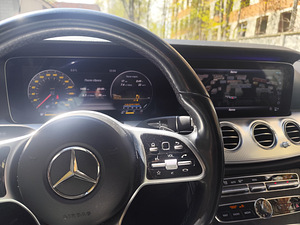 Mercedes Benz (7 foto / 11)