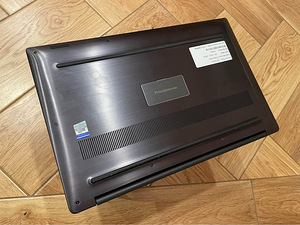 DELL Precision 5530, i9, 16GB, P2000 (2 foto / 3)