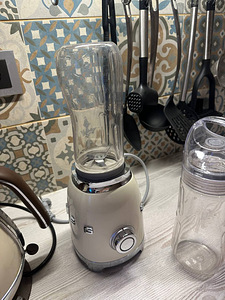 Blender SMEG 300W (5 foto / 6)