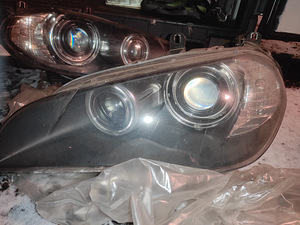 BMW e70 esituled kurvituledega (1 foto / 4)