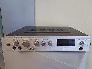 Radiotehnika U-101 võimendi (1 foto / 2)