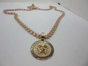 Uus-emailiga-Versace-kuldmedaljon-24,44gr. (4 foto / 4)