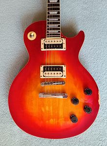 Fenix Les Paul (2 foto / 6)
