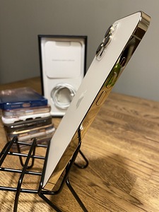 iPhone 12 Pro Max 256 GB, Gold (4 foto / 6)