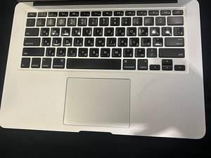 MacBook Air 2013 (1 foto / 7)