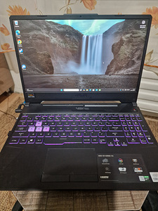 Asus Tuf f15 ja arvutikott kaasa (1 foto / 3)