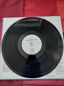 Винил Aeoliah (3 фото из 4)