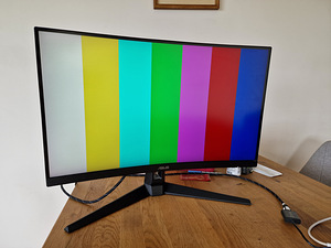 ASUS TUF Gaming VG27WQ1B (2 foto / 6)
