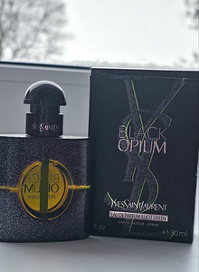 Yves Saint Laurent Black Opium Illicit Green, 30 ml (3 foto / 5)