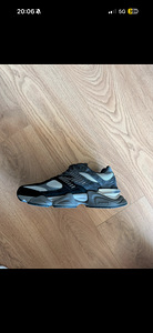 Новые New balance (2 фото из 6)