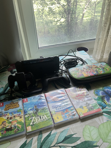 Nintendo Switch V2 и аксессуары
