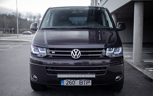 Volkswagen Multivan Highline 2.0 132kW (6 foto / 15)