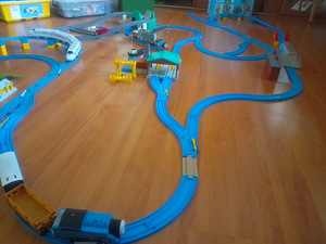 Наборы железной дороги, Tomy и аналоги (6 фото из 10)