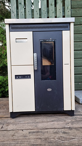 Pelletipliit Nina 7.5 kw (1 foto / 3)