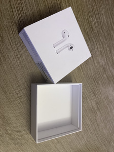 Airpods originaalkarp (3 foto / 3)