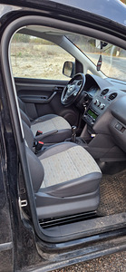 Volkswagen Caddy (4 фото из 7)