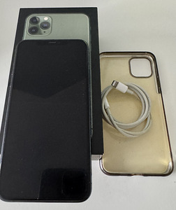 iPhone 11 Pro Max ( Space Gray ) 64gb (2 foto / 3)