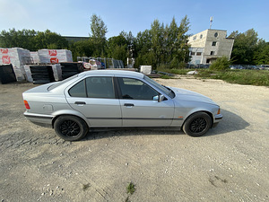 БМВ е36 (2 фото из 6)