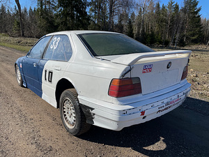 BMW E36 turvapuuriga kere (3 foto / 11)