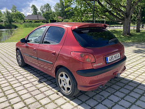 2005 Peugeot 206 (3 foto / 12)