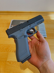 UUS UMAREX Glock 17 gen 5 Airsoft 6mm püstol CO2 Blowback (5 foto / 10)