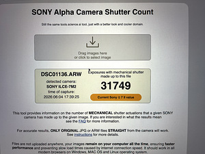 Sony A7 II täiskaader hübriidkaamera (8 foto / 8)