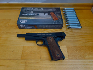 UUS UMAREX Colt 1911 Classic õhupüstol 4,5mm CO2 Blowback (3 foto / 9)