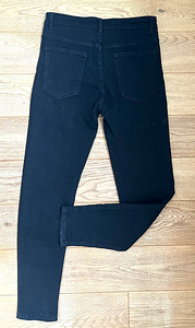 Poiste mustad slim fit teksad, s 28 (3 foto / 4)