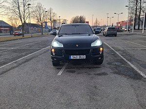 Porsche Cayenne 957 (4 foto / 13)