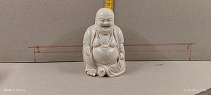 The Hotei (laughing Buddha) statuette (2 foto / 4)