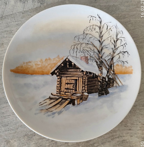 Porcelain plates (3 foto / 4)