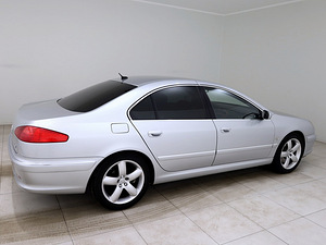 Peugeot 607 Luxury Facelift ATM 2.7 V6 HDi 150kW (3 foto / 7)