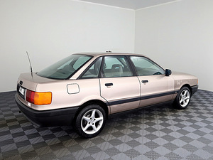 Audi 80 Classic 1.8 66kW (3 foto / 7)