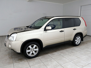 Nissan X-Trail Comfort ATM 2.0 104kW (2 foto / 7)