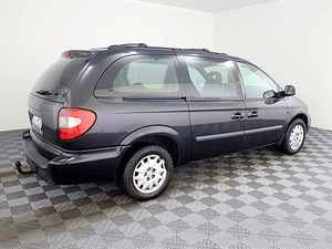 Chrysler Grand Voyager Stow N Go ATM 2.8 CRD 110kW (3 foto / 8)