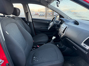 Hyundai i20 Elegance 1.4 74kW (6 foto / 7)