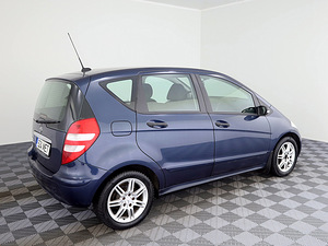 Mercedes-Benz A 170 Classic 1.7 85kW (3 foto / 8)