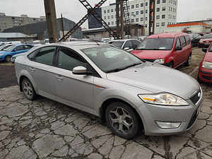 Ford Mondeo Comfort 2.0 107kW (1 foto / 7)