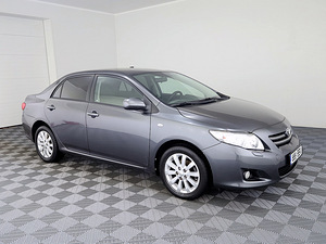 Toyota Corolla Linea Sol ATM 1.6 91kW (1 foto / 8)