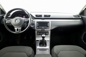 Volkswagen Passat Comfortline 2.0 TDI 103kW (5 foto / 7)