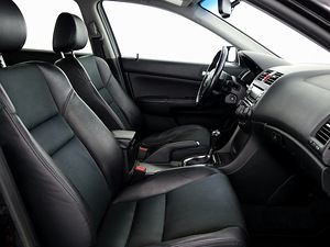 Honda Accord Luxury Facelift ATM 2.0 114kW (6 foto / 8)