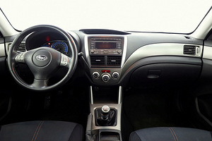 Subaru Forester Comfort AWD 2.0 TD 108kW (5 foto / 7)