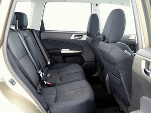 Subaru Forester Comfort AWD 2.0 TD 108kW (7 foto / 7)