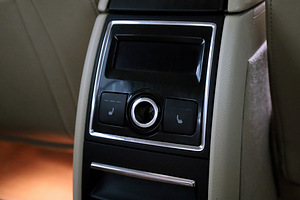 Skoda Superb Highline ATM 2.0 TDI 125kW (8 foto / 9)