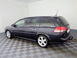 Opel Vectra Luxury Facelift 2.2 114kW (4 foto / 7)