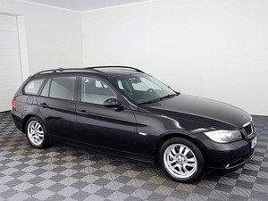 BMW 320 Touring Executive ATM 2.0 D 110kW (1 foto / 7)