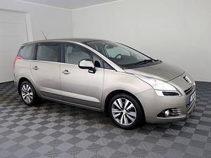 Peugeot 5008 Elegance ATM 1.6 115kW (1 foto / 8)