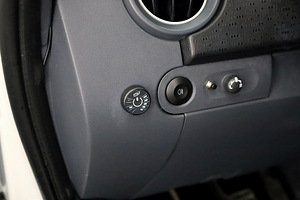 Mitsubishi Colt Facelift LPG 1.3 70kW (8 foto / 9)