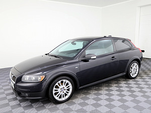 Volvo C30 Summum 1.6 D4 80kW (2 foto / 7)