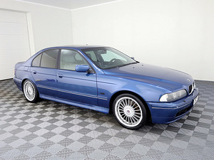 BMW 530 Sportpakett Facelift ATM 2.9 D 142kW (1 foto / 9)